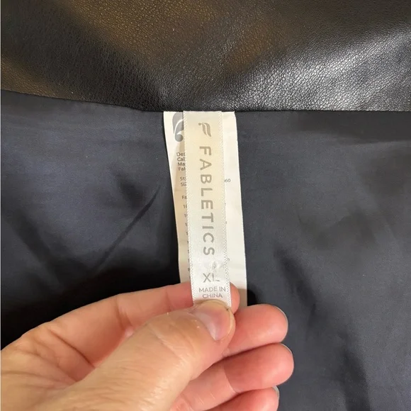 Fabletics Black Faux Leather Mini Skirt XL - Picture 9 of 10